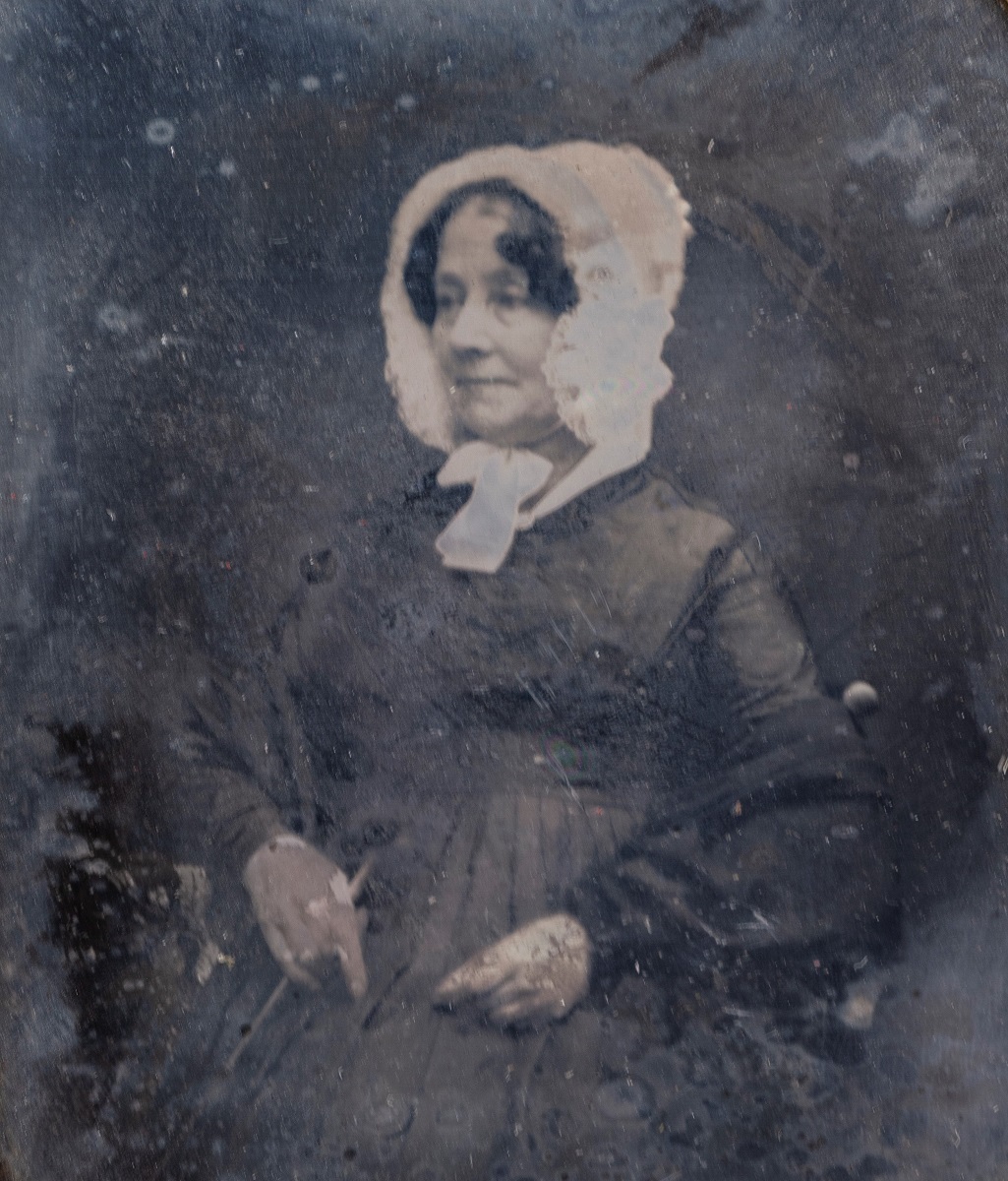 A daguerreotype photograph of Mary Bacon taken in 1845 that was brought to New Zealand by her daughter Emma Barker. Canterbury Museum 2008.127.1302.