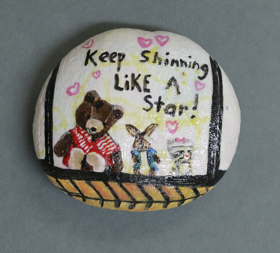 Cheryl Hoskins-Wilder’s painted rock. Canterbury Museum 2020.82.1