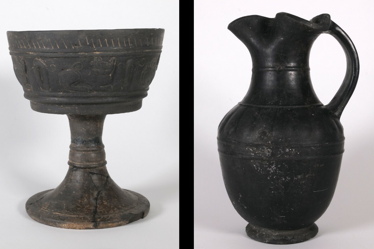 Two examples of bucchero: a goblet (Canterbury Museum C1969.6) and an oinochoe (wine jug) (Canterbury Museum C1969.7)