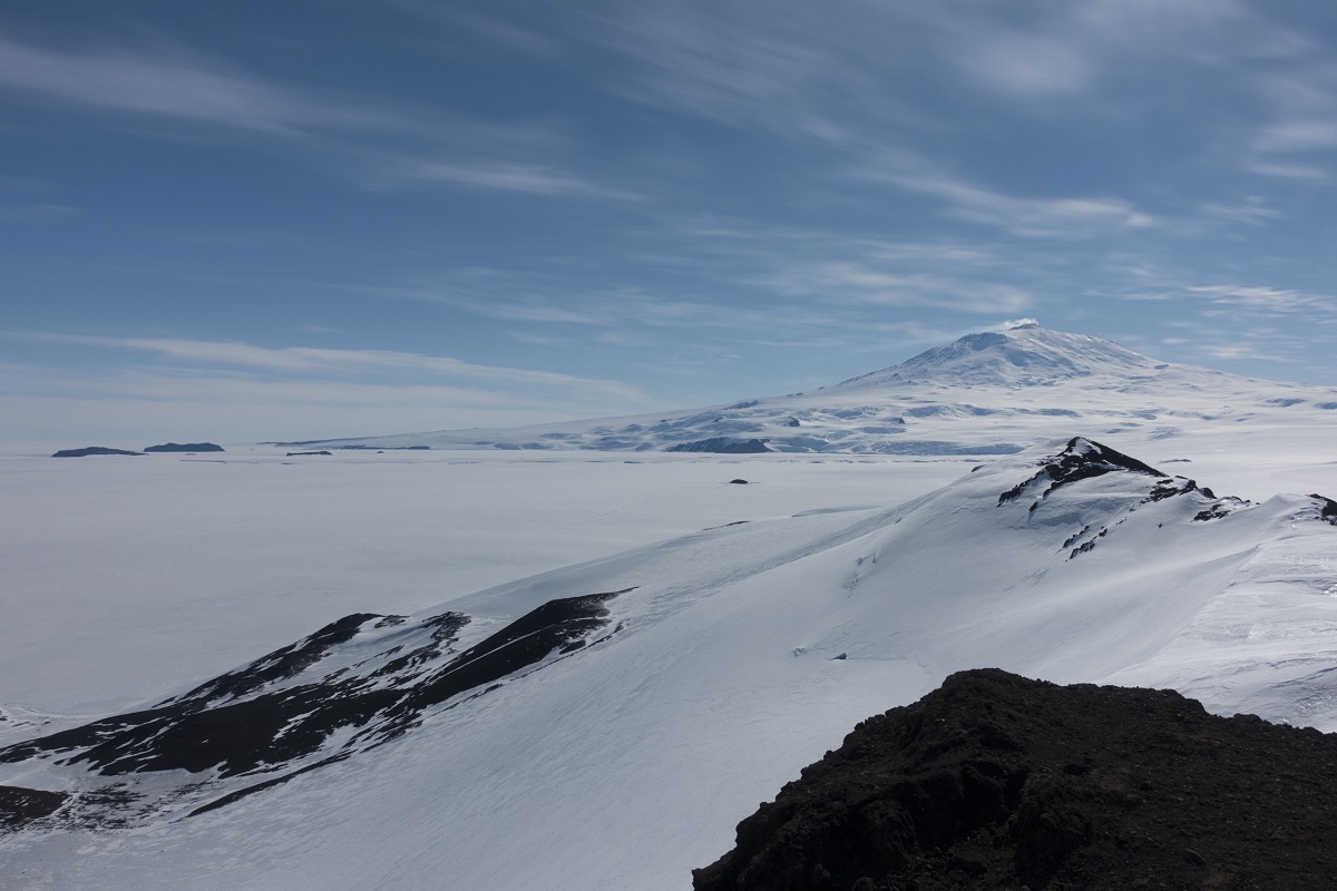 Mt Erebus. Image: Guy Frederick, all rights reserved