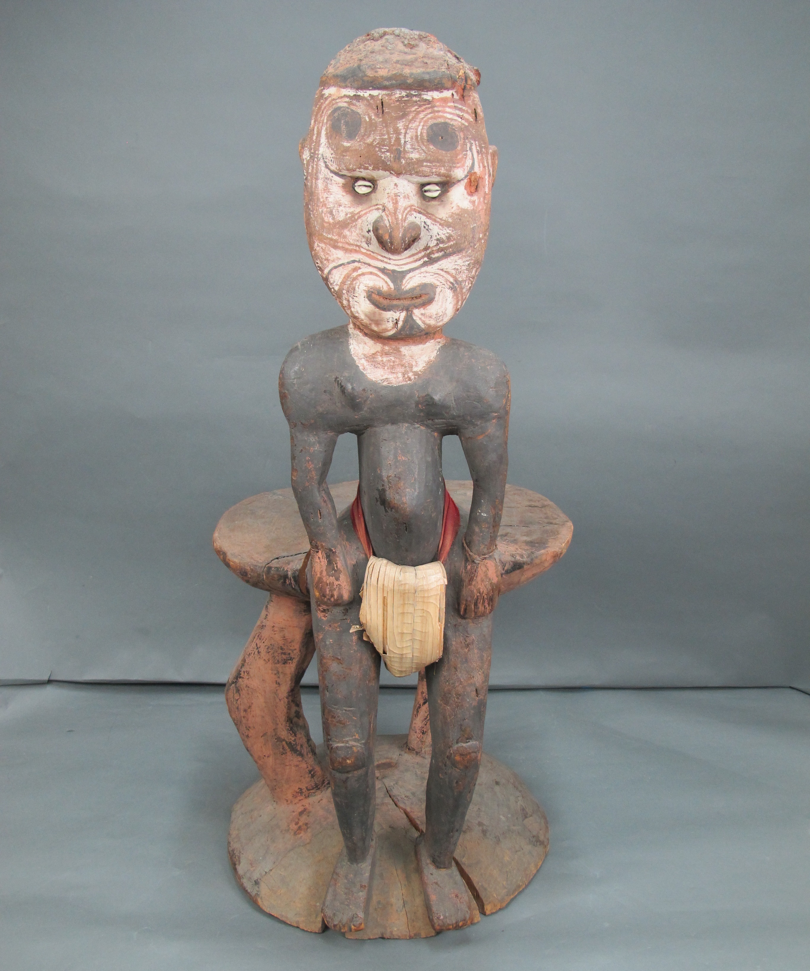 Orator’s stool E116.10.37