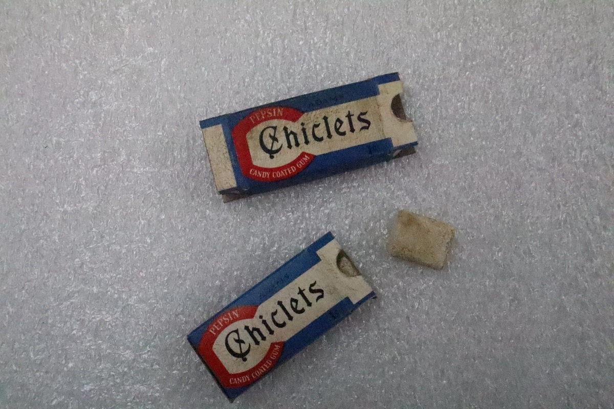 Chiclets chewing gum