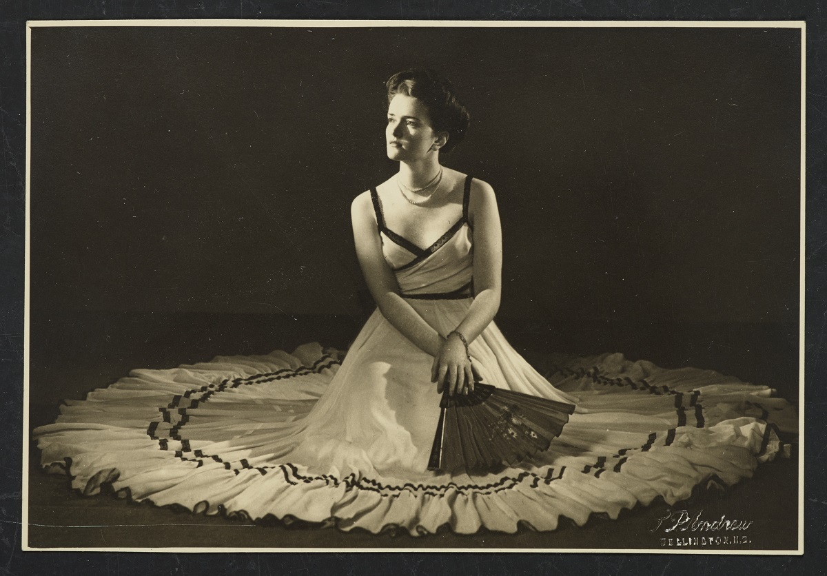 Mollie Rodie, c1938, Wellington, by Stanley Andrew. Te Papa (O.039887)