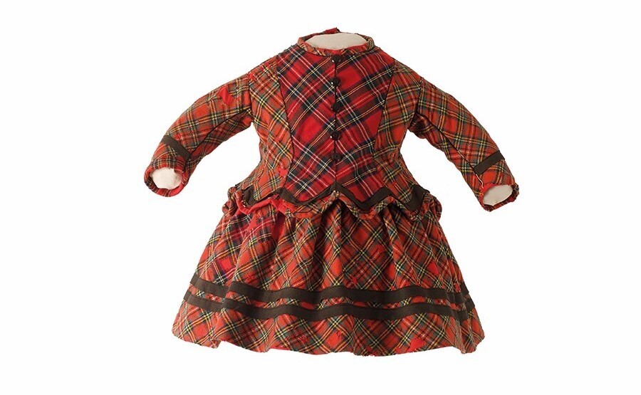 Ernest Rutherford's tartan dress