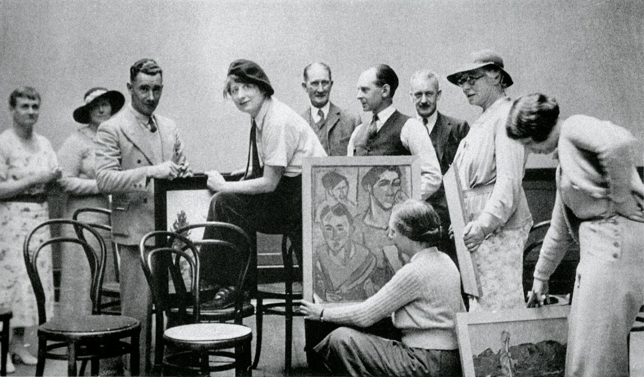 Olivia Spencer Bower, The Group, 1936. Black and white photograph.  Olivia Spencer Bower Archive, Robert and Barbara Stewart Library and Archives; Christchurch Art Gallery Te Puna o Waiwhetū